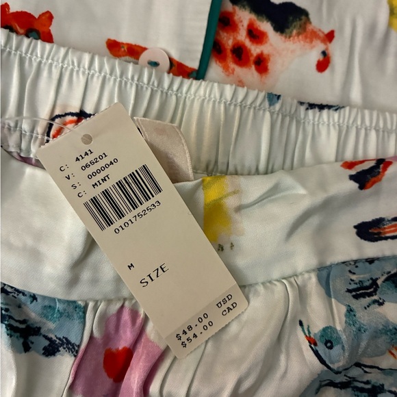 By Anthropologie Silky Patterned Pyjama Top & Bottom Set Cute Animal Print M NWT - Picture 7 of 10